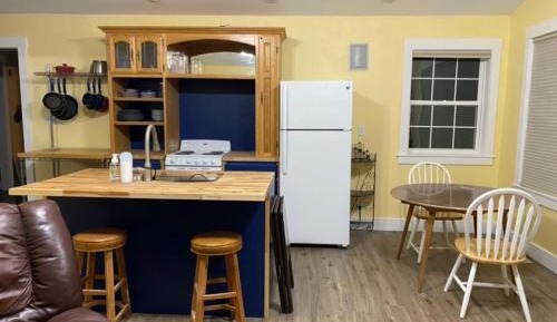 One-Bedroom Apartment - Non-Smoking