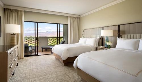 Fairmont Gold Premium Ocean View Room - 2 Queens