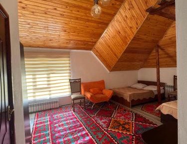 Quadruple Room with Mountain View