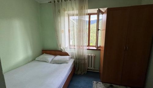 Double Room with Mountain View