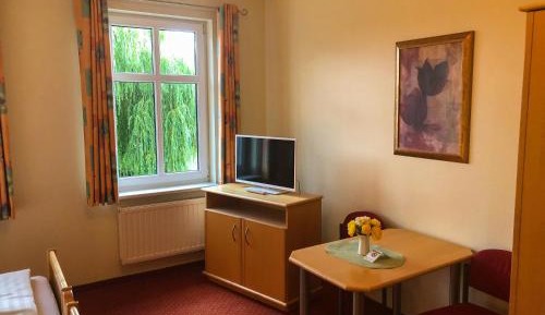 Triple Room with Private Bathroom