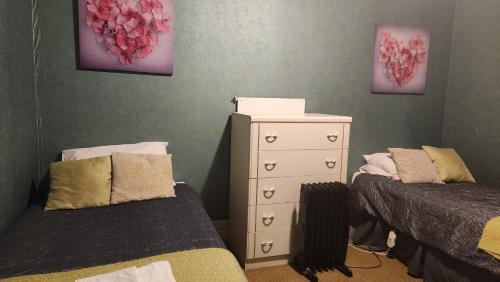 Economy Twin Room