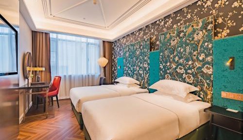 Fashion Twin Room