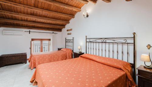 Three-Bedroom Superior Apartment