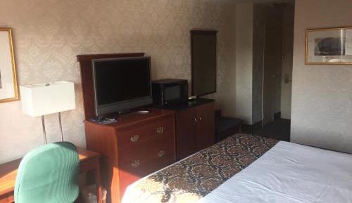 Standard King Room