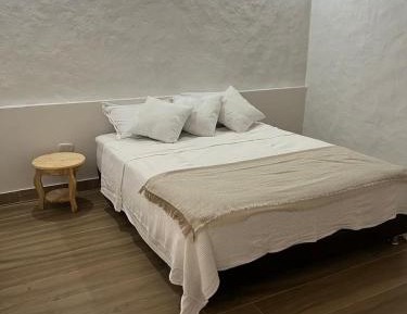 Queen Room with Garden View
