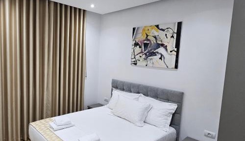 One-Bedroom Apartment with Sea View