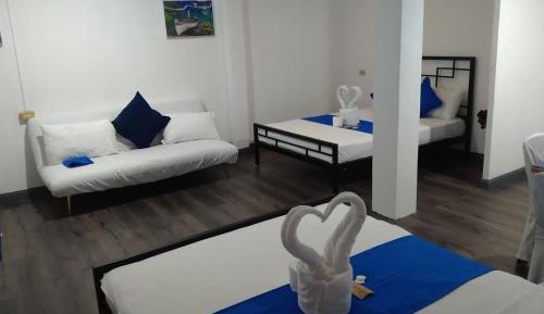 Deluxe Family Room