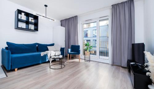One-Bedroom Apartment with Balcony