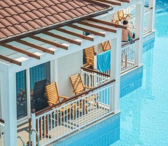 Double Room with Pool View