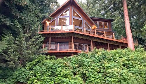 Three-Bedroom Cabin