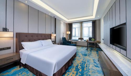 Superior King Room