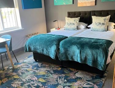 Standard King Room