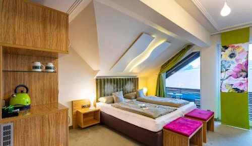 Large Double Room