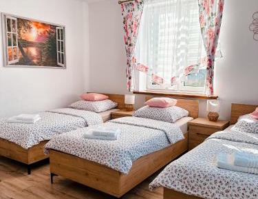Triple Room with Private Bathroom
