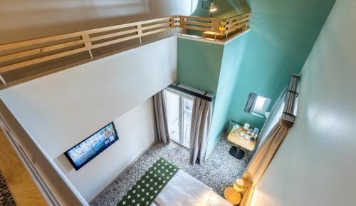 Duplex Family Room with Panoramic View