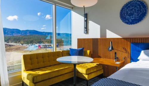 King Room with Mountain View