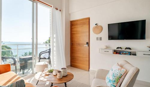 Two-Bedroom Apartment with Balcony and Sea View