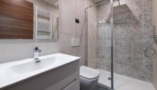 Superior Double or Twin Room with Lake View