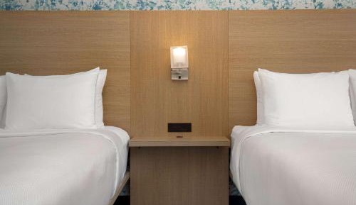 Quadruple Room with Two Queen Beds - Disability Access/Non Smoking