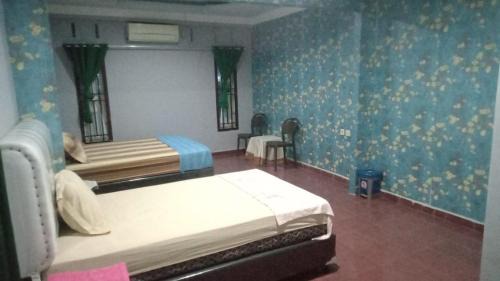 Economy Twin Room