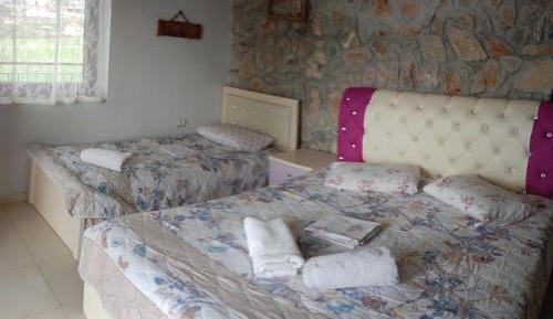 Triple Room with Garden View