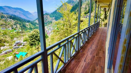 Double Room with Mountain View