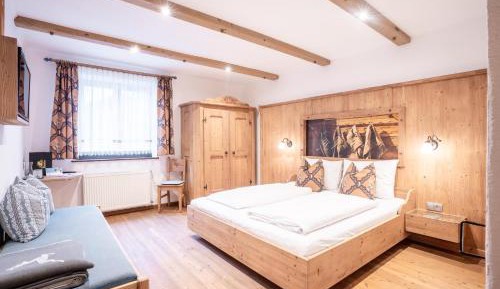 Economy Double Room
