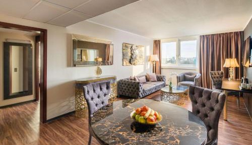 King Suite