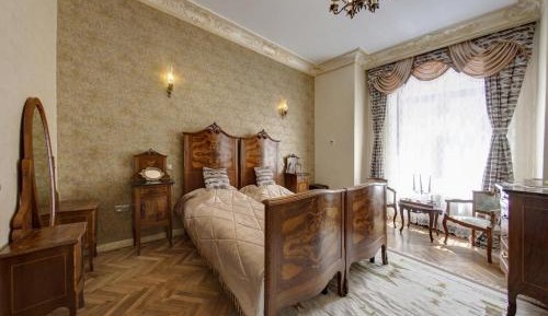 Economy Double or Twin Room