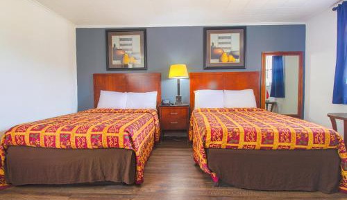 2 Queen Bed