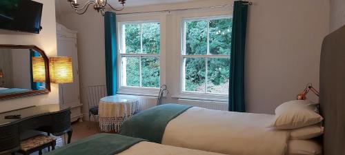 Double or Twin Room with Garden View