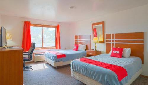 2 Full Bed Accessible
