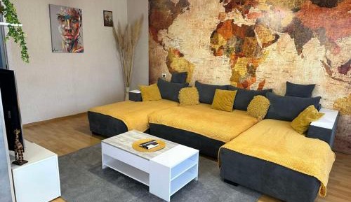 Two-Bedroom Deluxe Apartment with Balcony