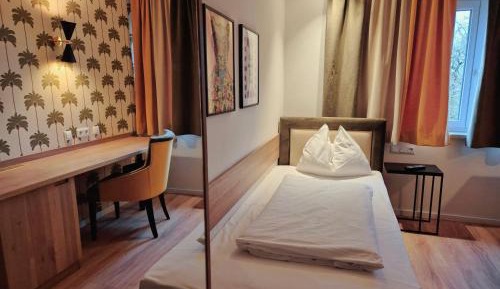 Comfort Single Room