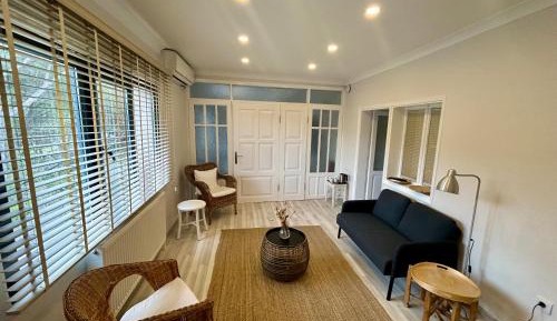 Deluxe Queen Suite