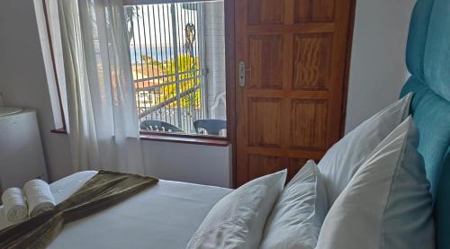 Deluxe Double Room with Balcony and Sea View