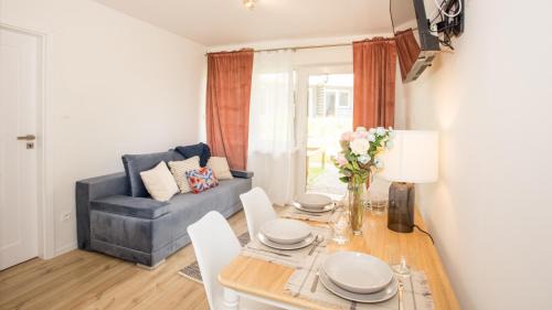 One-Bedroom Family Apartment