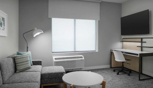One-Bedroom King Suite with Sofa Bed - Hearing Accessible