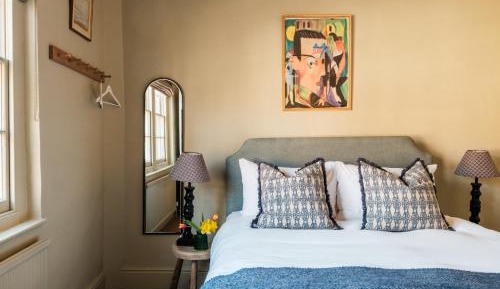Double Room with Private Bathroom