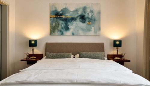 Comfort Room***