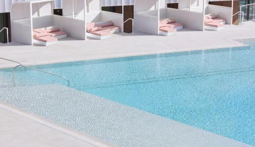 King Room with Pool Access - Delight