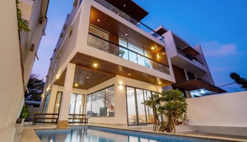 Superior Villa