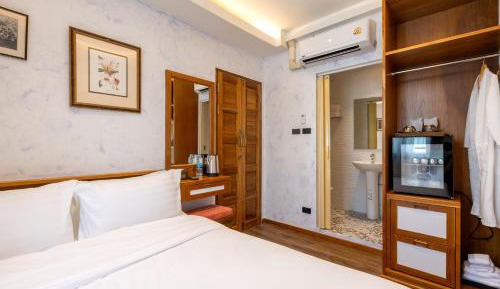 Small Double Room