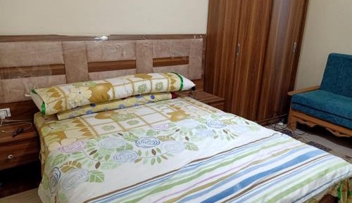 Two-Bedroom Deluxe Apartment with Garden View