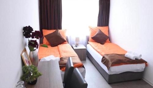 Economy Twin Room