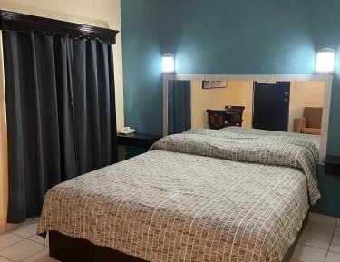 Deluxe King Studio