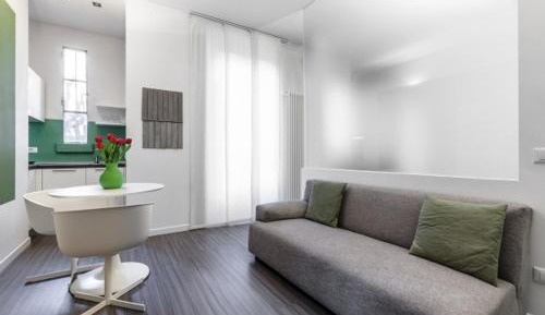 One-Bedroom Deluxe Apartment
