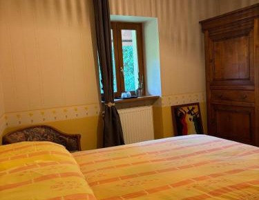 Double Room with Shared Bathroom