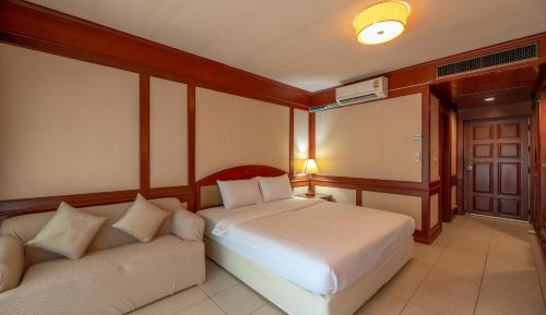Superior King Room